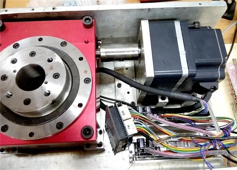 Prepara el servomotor y Arduino