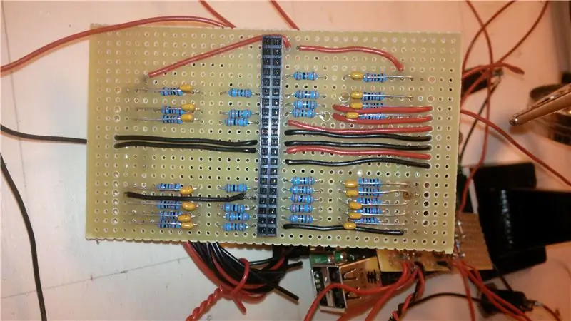 Opsyonal: Paggawa ng isang Lupon Na May Pull Up at Hilahin Down Resistors