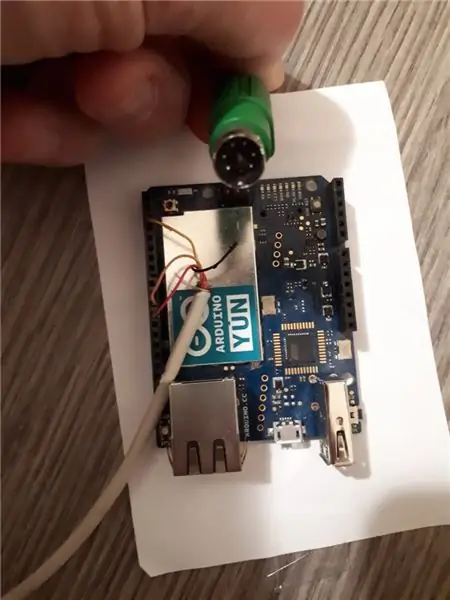 ARDUINO YUN को ROMBA. से कनेक्ट करें