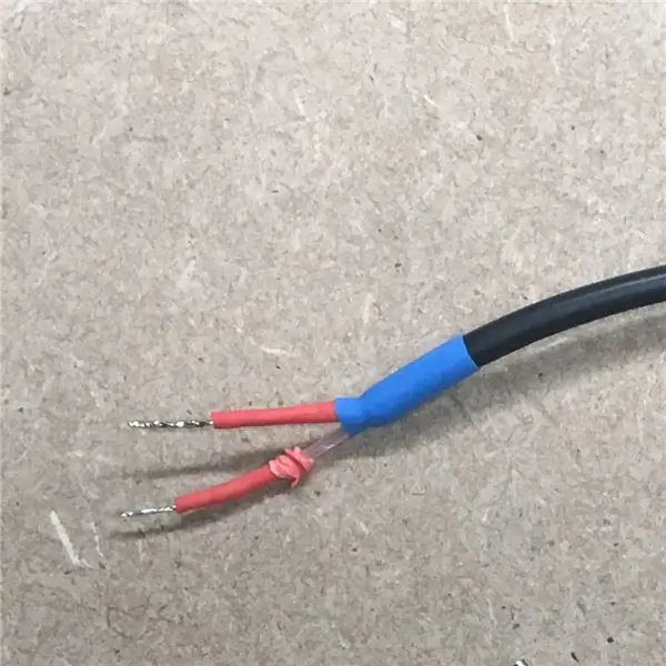 Fiação de fios blindados para a placa e Arduino