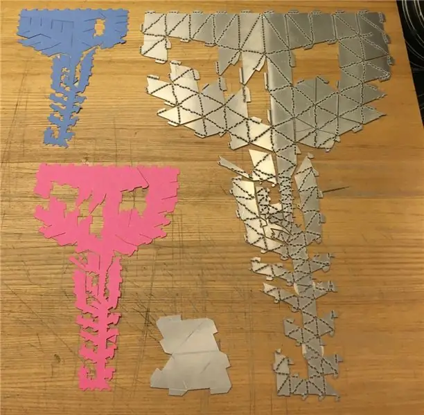 Pembuatan Prototipe: Pembukaan (3d hingga 2d), Pemotongan Laser