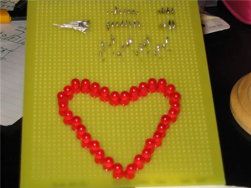 Costruisci una decorazione a cuore LED binario (Blinkenheart): 6 passaggi