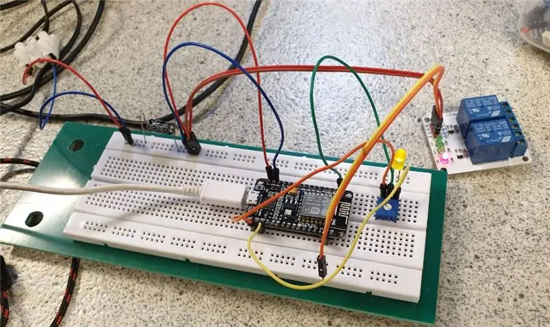 Control de portes amb assistent de Google mitjançant ESP8266 NodeMCU