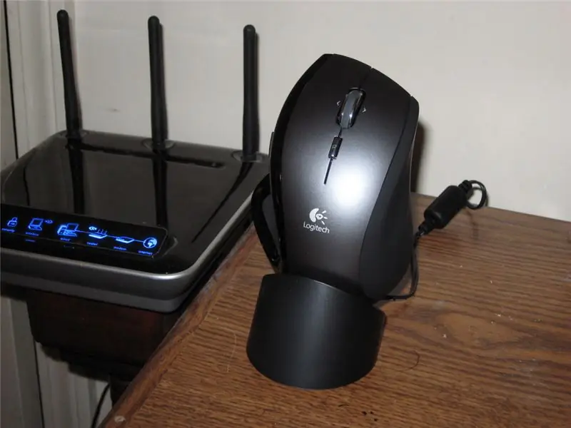 Iluminação de realce da base de carregamento Logitech MX-Revolution: 6 etapas