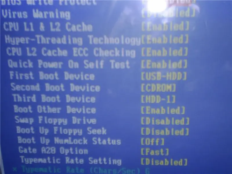 Baguhin ang Iyong Mga Setting ng Bios sa Boot Mula sa isang Flash Drive