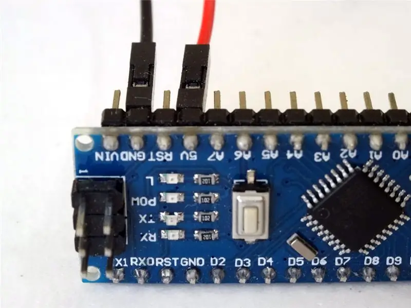 Conecte o acelerômetro MPU6050 e o giroscópio ao Arduino