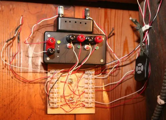 Uso de Parallax Basic Stamp II para hacer sonar un timbre de forma remota