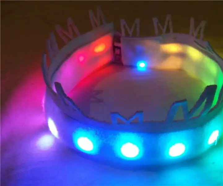 Felt & Neopixel Rainbow Crown: 8 passos (amb imatges)