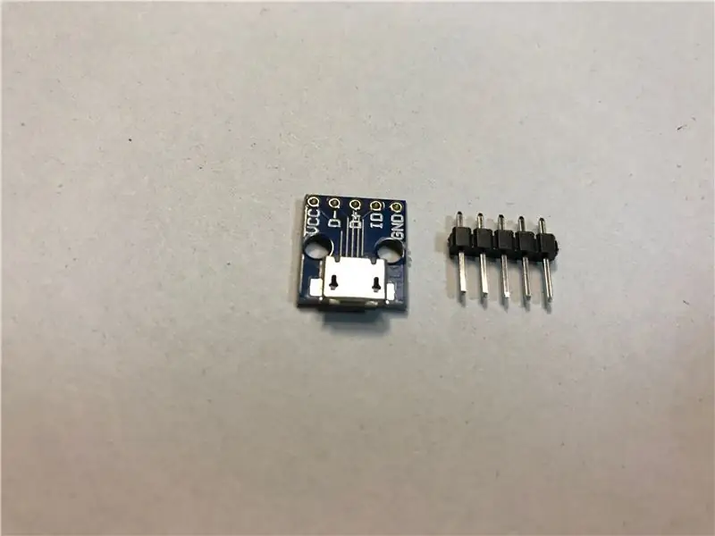 Connecteu el USB Breakout al TPU 4056