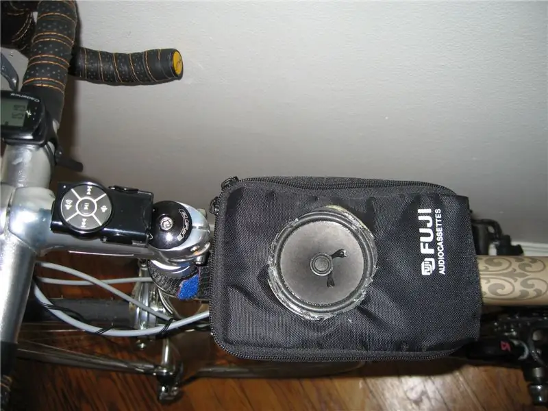 Alto-falante de bicicleta para iPod / MP3 Player: 5 etapas