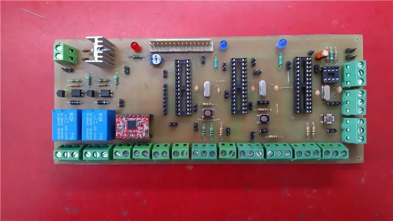 De derde versie van het moederbord voor de DigiCon MDF-wikkelmachine