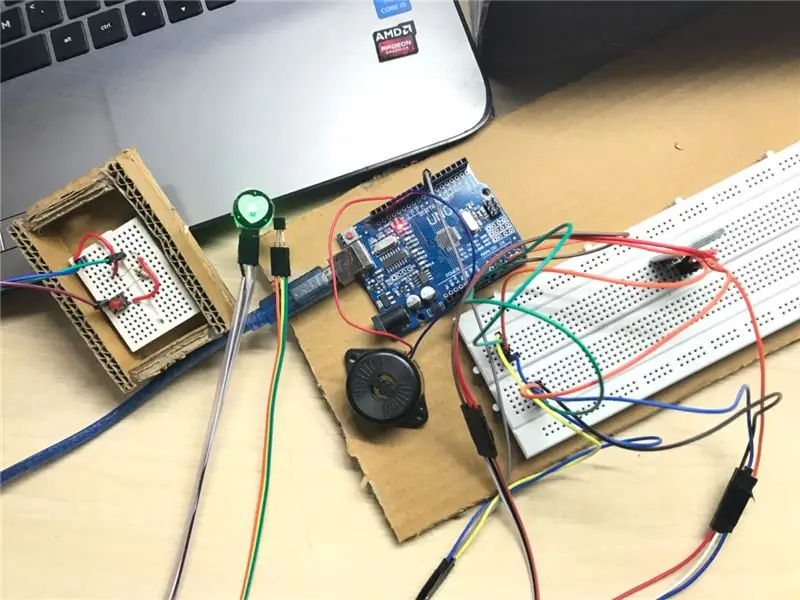 Prisijunkite prie „Breadboard“