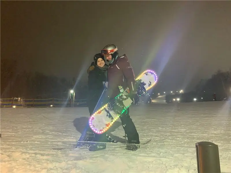 Práškové svetlá (LED hudobný snowboard)