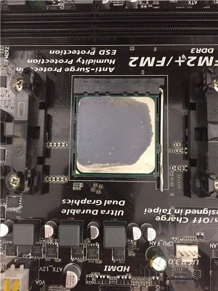 Memasukkan CPU