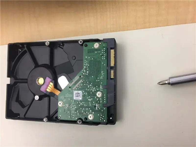 Mga Hard Drive