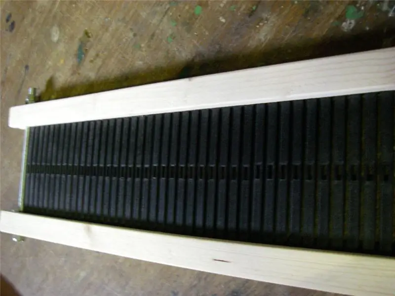 Assembly ng Weaving Comb