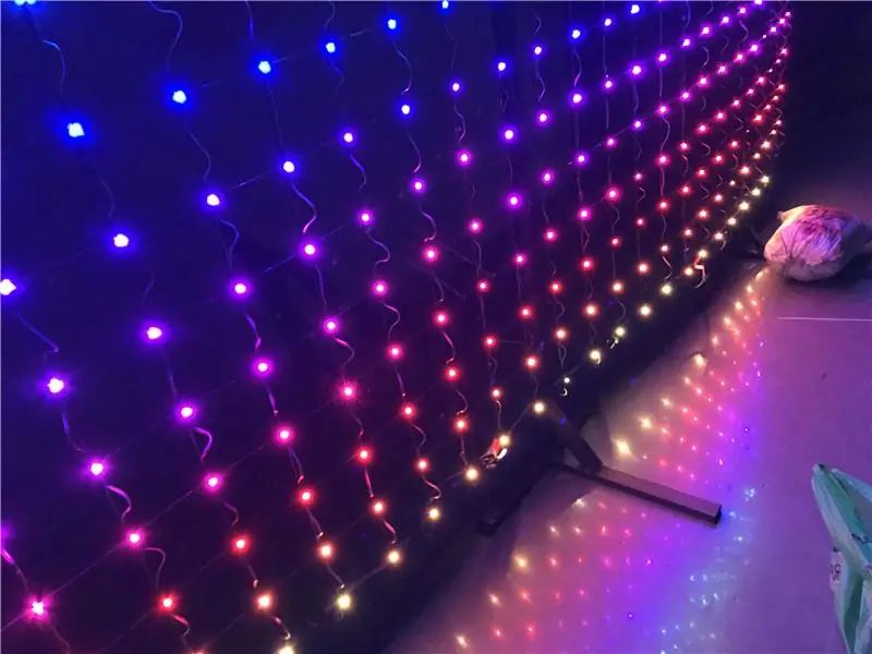 Enorma flexibla Transparent LED Matrix Under $ 150. Enkelt att göra