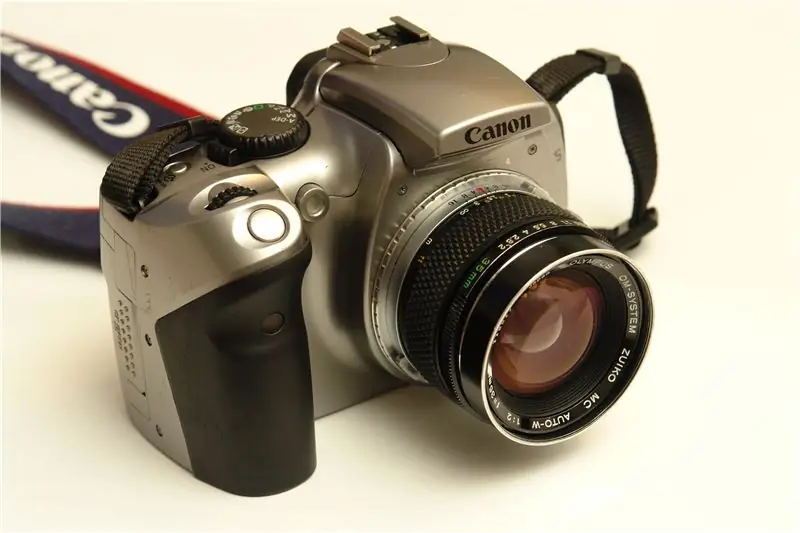 Hack Canon EOS 300D фокусту бардык линзалар менен биротоло ырастоо үчүн: 5 кадам (сүрөттөр менен)