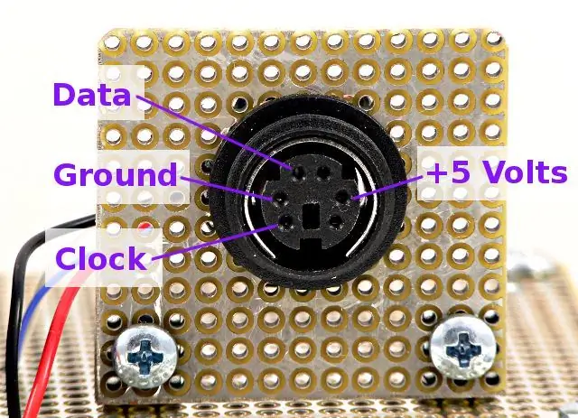 Identifique las conexiones de clavijas del conector PS / 2 y conéctelo a la placa Arduino