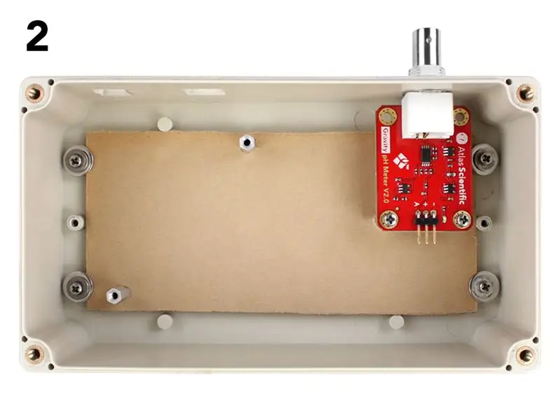 Nainštalujte elektroniku do krytu