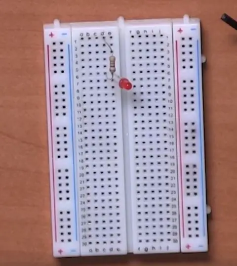 2. SELALU Gunakan Resistor