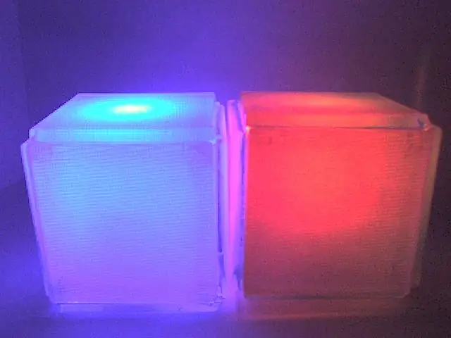 Llums LED cub RGB ambient apilables: 4 passos