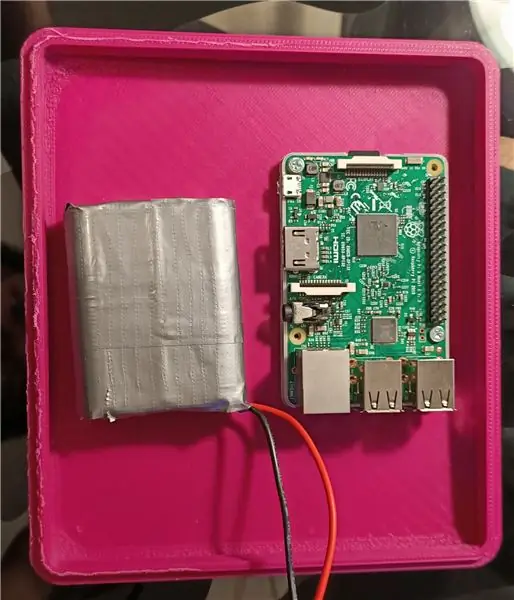 Memasang Raspberry Pi dan Baterai