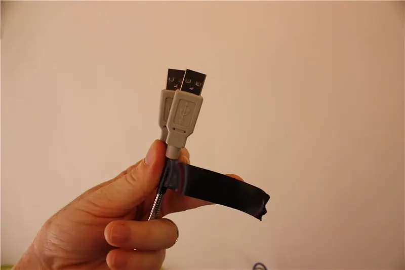 USB Bağlantılarını Baza ilə Bantlayın