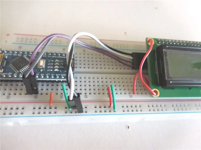 Aggiungi il modulo display LCD 1602 e collegalo ad Arduino