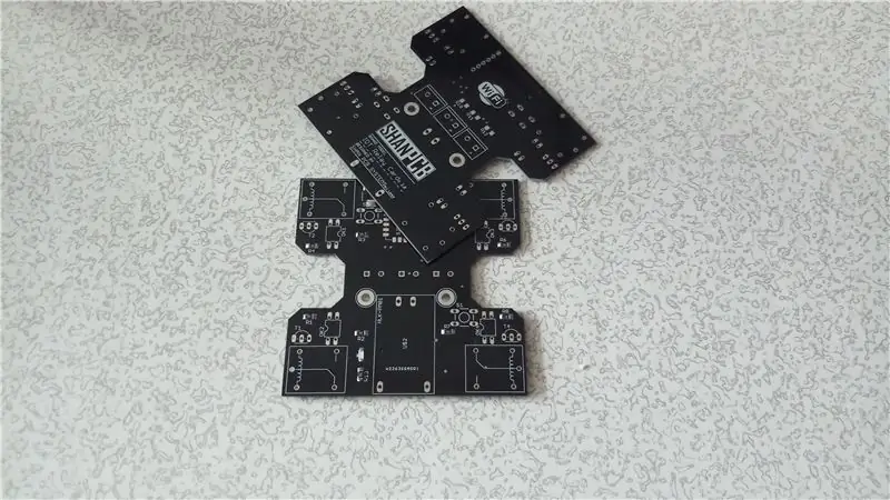 Transforme o projeto em um PCB real (montagem e solda)