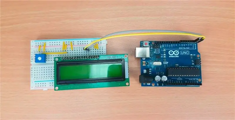 Teraz pripojte kolík 1 Arduina k kolíku D5 LCD displeja