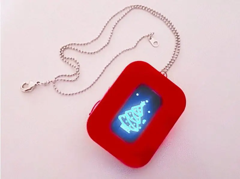 DIY Smart Necklace para sa Regalong Valentine ng Arduino at OLED Display