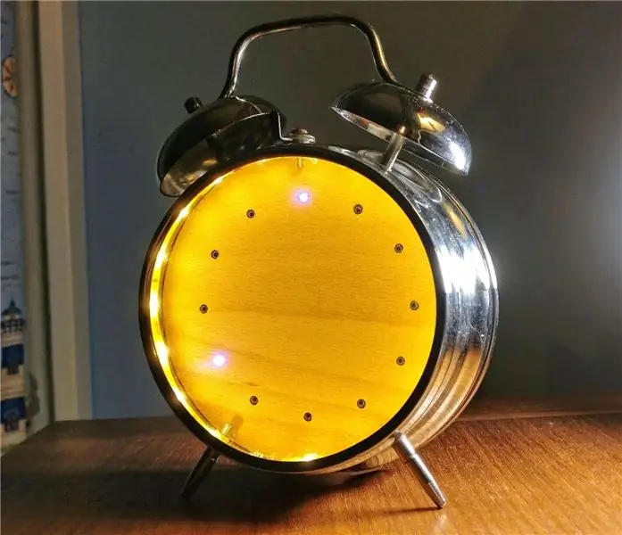 Upcycled მაღვიძარა Smart Light