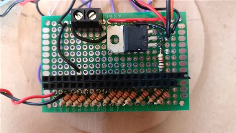 Complete o circuito e embalagem