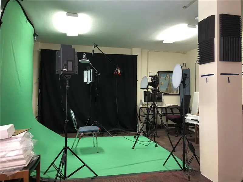 Mini studio