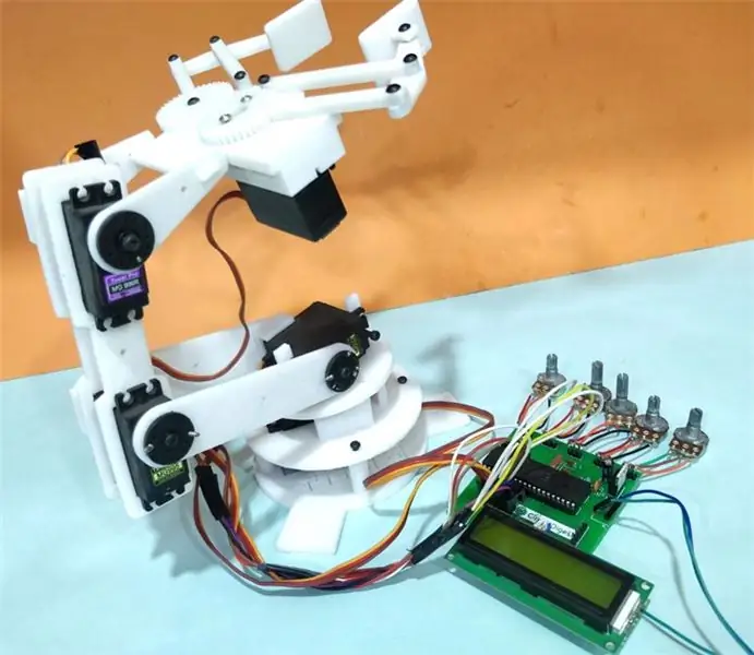 PIC Microcontroller Batay sa Robotic Arm