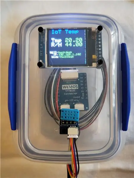 Registratore Internet di temperatura e umidità con display che utilizza ESP8266