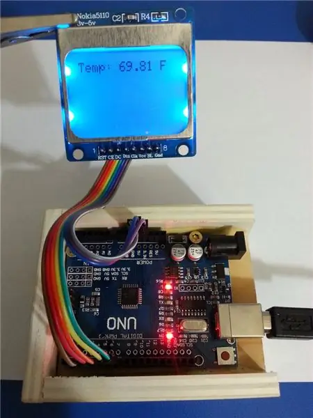 Afficher les lectures du capteur Arduino en direct sur un écran LCD Nokia 5110 : 4 étapes (avec photos)