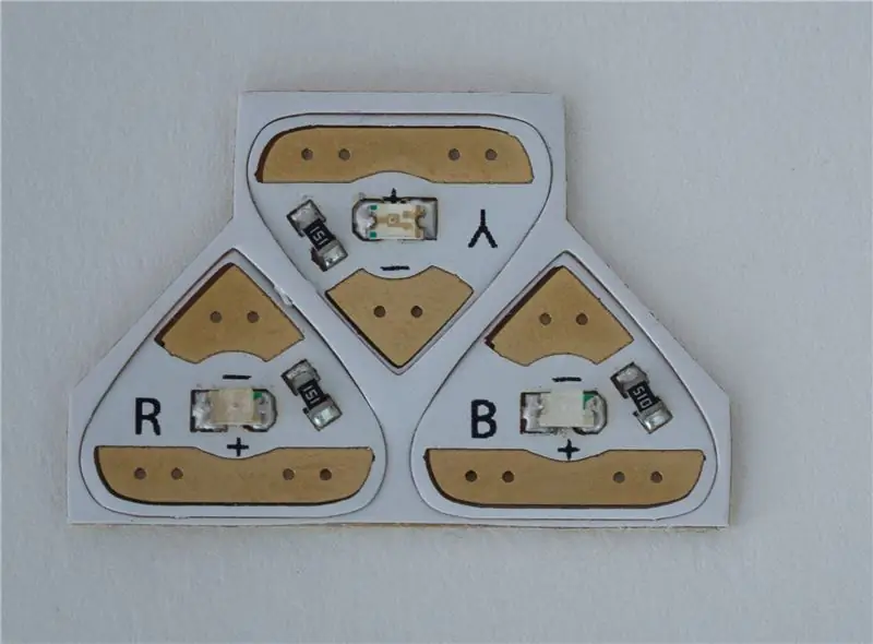 Pas 3: familiaritzeu-vos amb els adhesius de circuits de Chibitronic