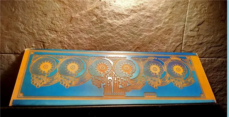 Fabricació de PCB amb pintura fotoresistent i UV