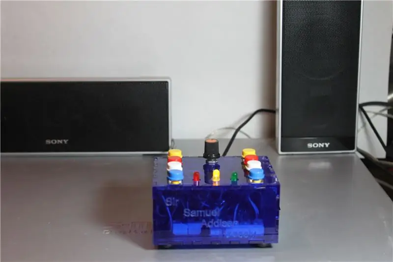 Portable MP3 AUX Music Box