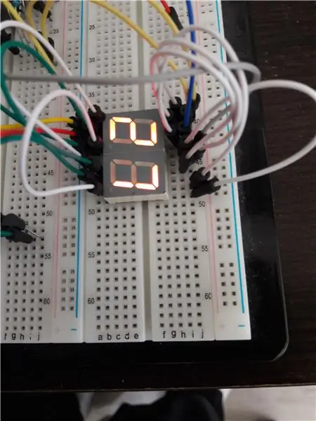 Cálculos y creación de prototipos en protoboard