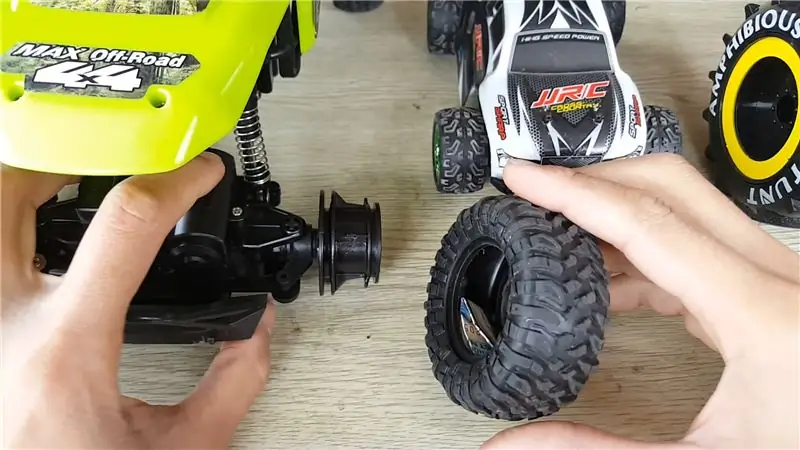 Esconda suas coisas com o carro Rc