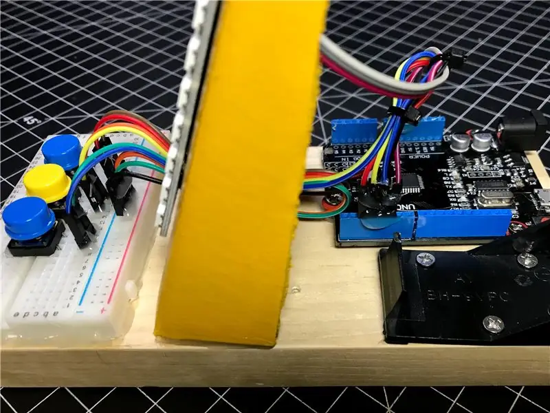 Hubungkan Kabel Jumper ke Arduino