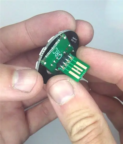 Voeg het tabblad USB-connector toe (optionele stap)