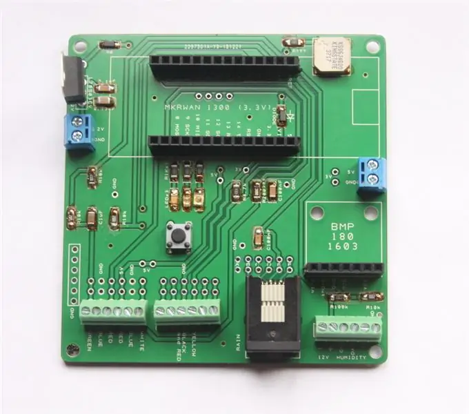 Συμπλήρωση του PCB