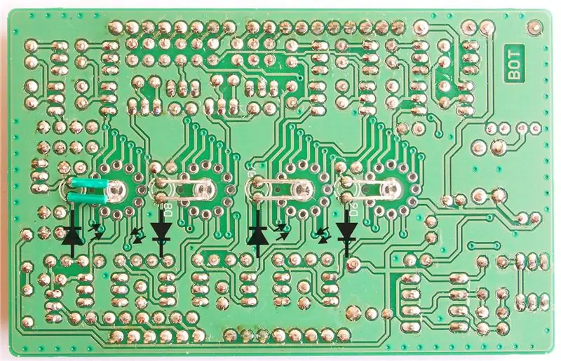 Torude taustvalgustuse LED -id (valikuline)