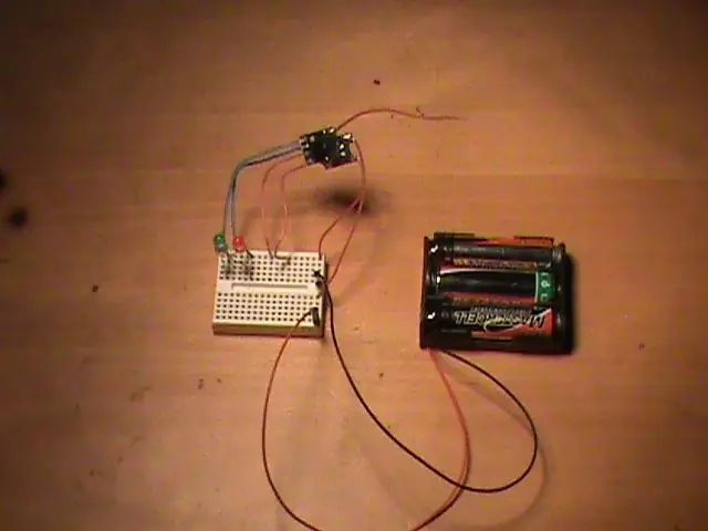 Over 3 volt på Quarts Alarm Clock Circuit