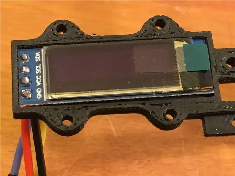 Assemblage: Fixez les potentiomètres et l'écran OLED au rack de potentiomètres