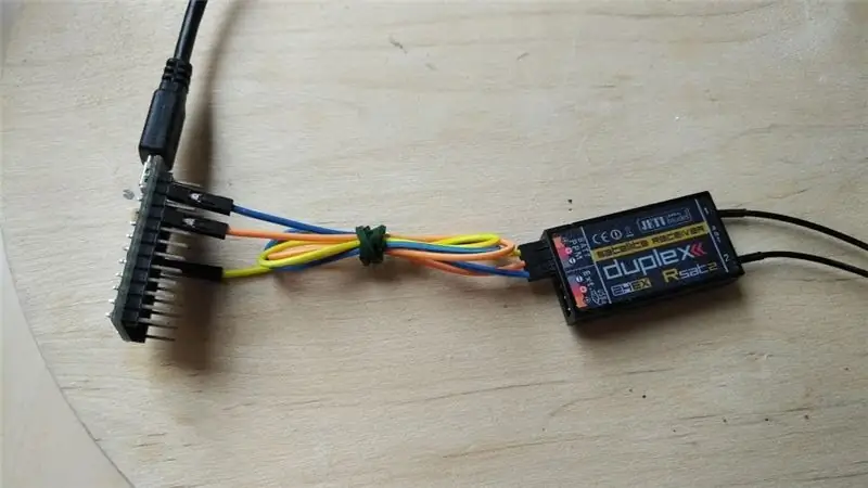 Arduino -gebaseerde (JETI) PPM na USB -joystick -omskakelaar vir FSX